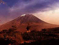 misti.jpg (3762 bytes)